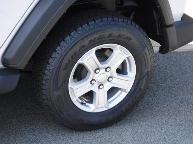 used 2023 Jeep Wrangler car, priced at $33,548