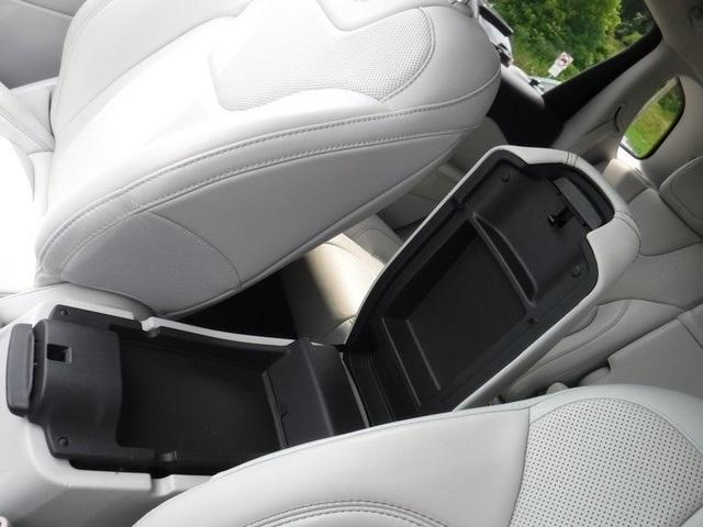 used 2019 Jeep Cherokee car, priced at $20,990