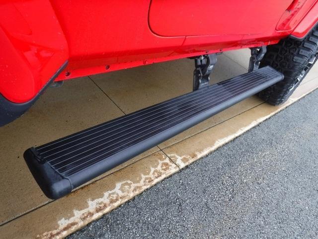 used 2019 Jeep Wrangler Unlimited car, priced at $31,990