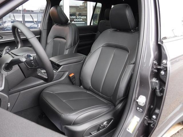 new 2025 Jeep Grand Cherokee L car, priced at $48,454