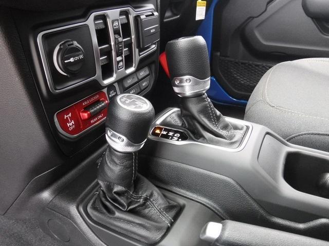new 2025 Jeep Gladiator car, priced at $47,177