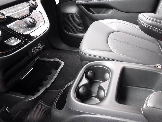 new 2025 Chrysler Voyager car, priced at $39,283