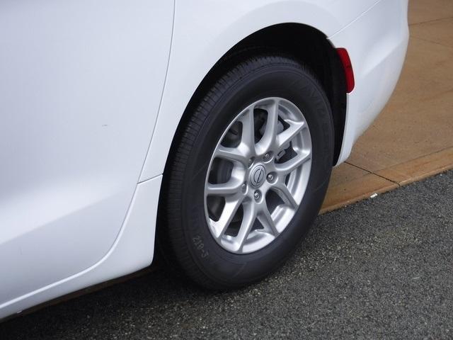 new 2025 Chrysler Voyager car, priced at $39,283