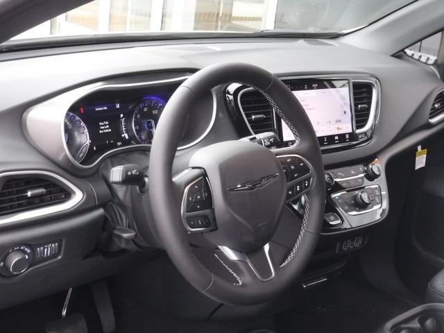 new 2025 Chrysler Voyager car, priced at $39,283