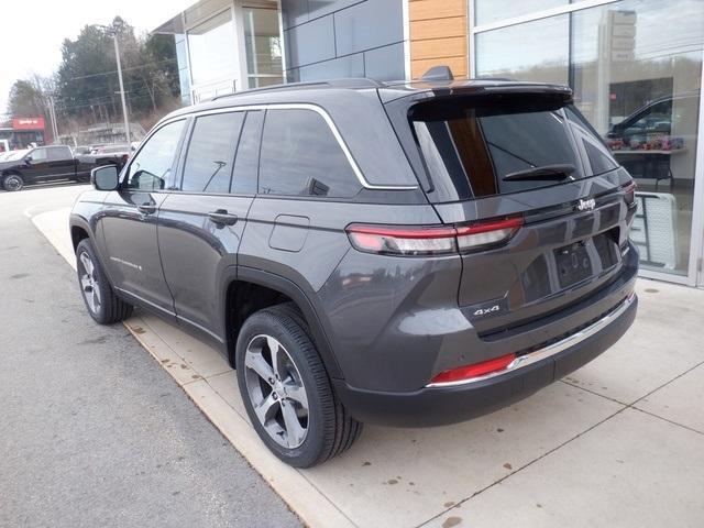 new 2025 Jeep Grand Cherokee car, priced at $50,166