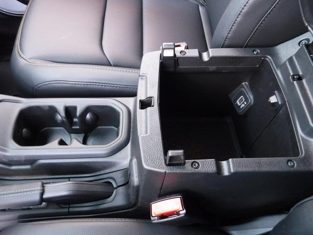new 2025 Jeep Wrangler car, priced at $55,185