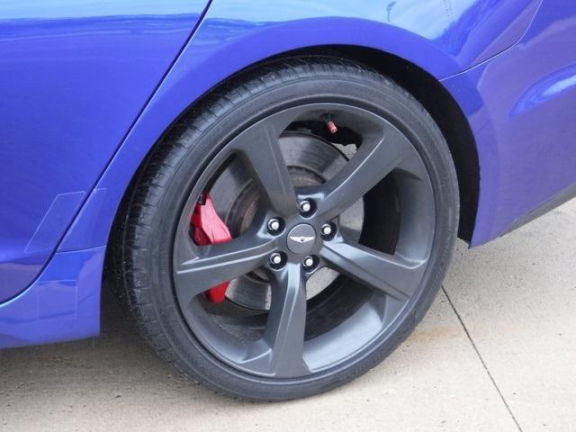 used 2020 Genesis G70 car, priced at $25,947
