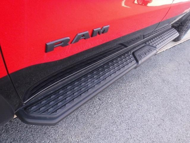new 2025 Ram 1500 car, priced at $60,040
