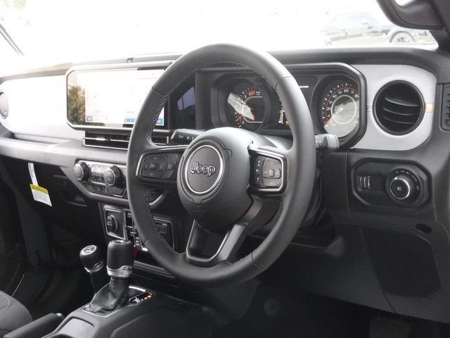 new 2025 Jeep Wrangler car, priced at $53,525