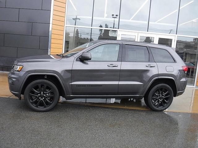 used 2020 Jeep Grand Cherokee car, priced at $26,740