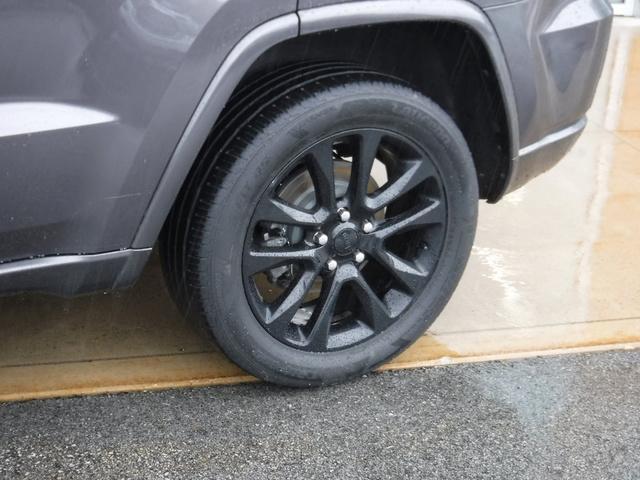 used 2020 Jeep Grand Cherokee car, priced at $26,740