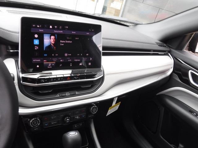 new 2025 Jeep Compass car, priced at $31,513