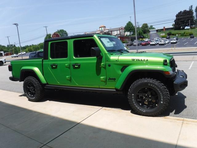 new 2025 Jeep Gladiator car, priced at $47,177