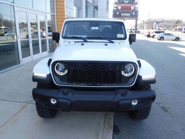 new 2025 Jeep Gladiator car, priced at $45,451