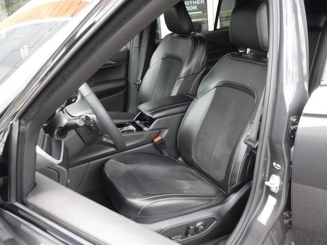 used 2023 Jeep Grand Cherokee car, priced at $33,492