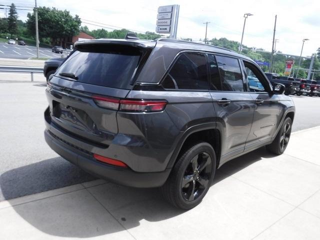 used 2023 Jeep Grand Cherokee car, priced at $33,492