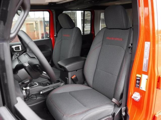 new 2025 Jeep Wrangler car, priced at $55,937