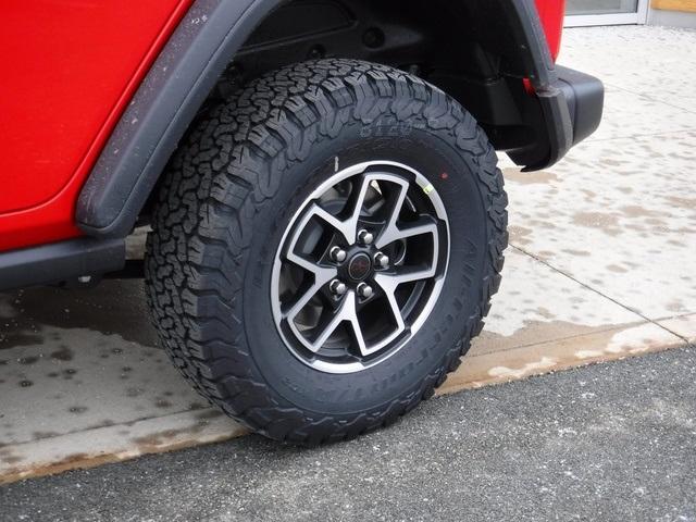 new 2025 Jeep Wrangler car, priced at $55,937