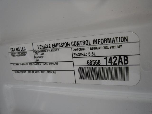 used 2023 Jeep Grand Cherokee car, priced at $31,966
