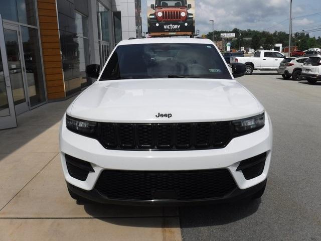 used 2023 Jeep Grand Cherokee car, priced at $31,966