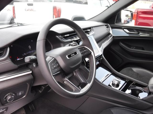used 2023 Jeep Grand Cherokee car, priced at $31,966