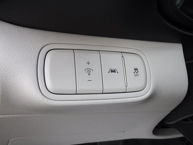 used 2022 Hyundai Venue car, priced at $18,827