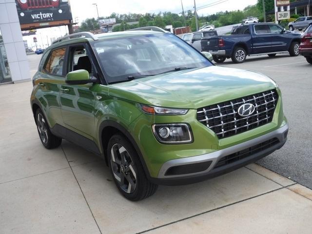 used 2022 Hyundai Venue car, priced at $18,827