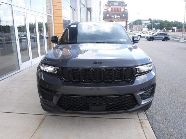 new 2025 Jeep Grand Cherokee car, priced at $48,375