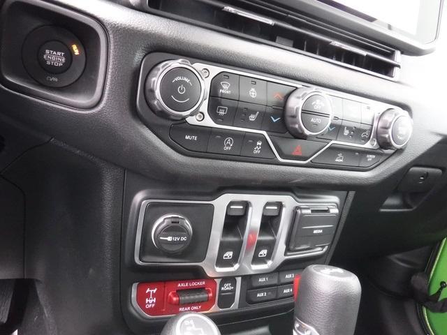 new 2025 Jeep Wrangler car, priced at $48,410