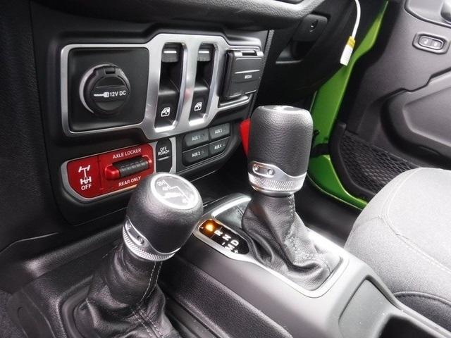 new 2025 Jeep Wrangler car, priced at $48,410