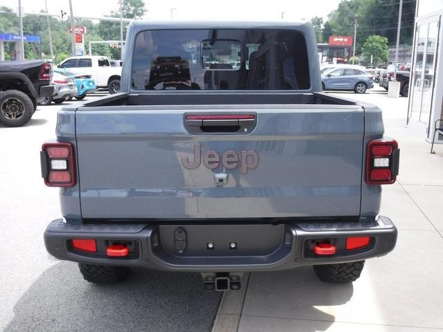 new 2025 Jeep Gladiator car, priced at $59,035
