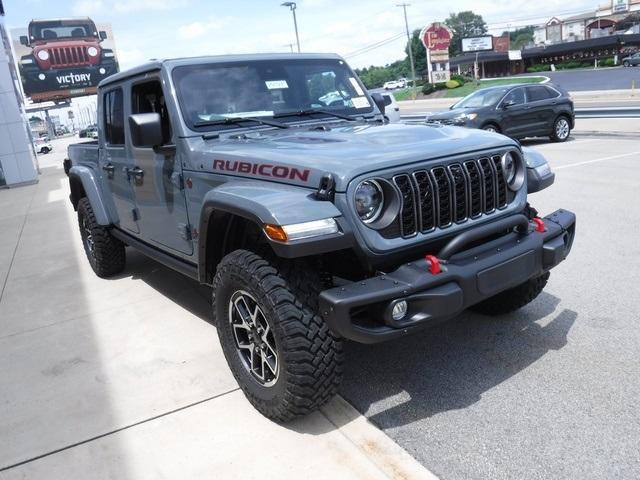 new 2025 Jeep Gladiator car, priced at $59,035