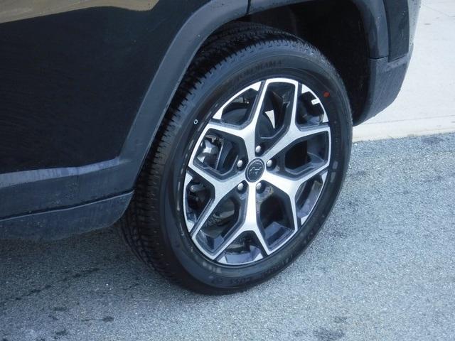 new 2025 Jeep Compass car, priced at $31,113