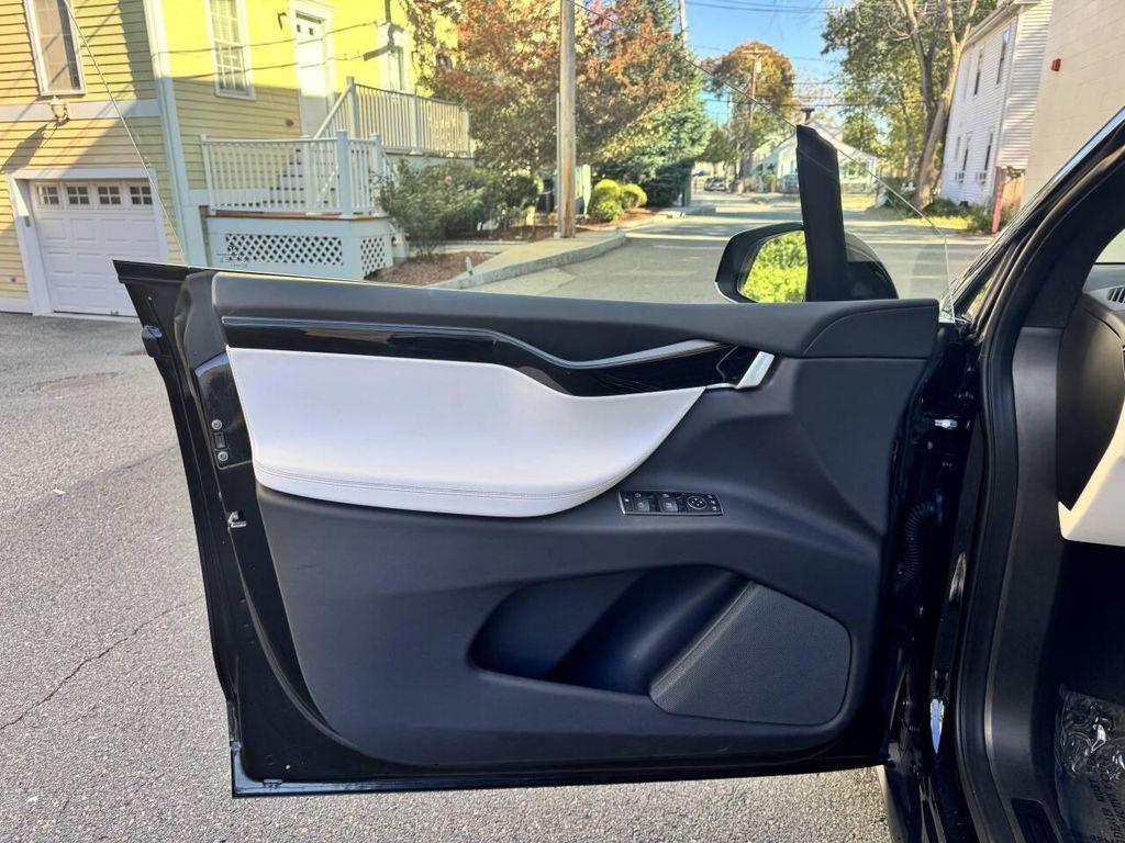 used 2020 Tesla Model X car, priced at $28,995