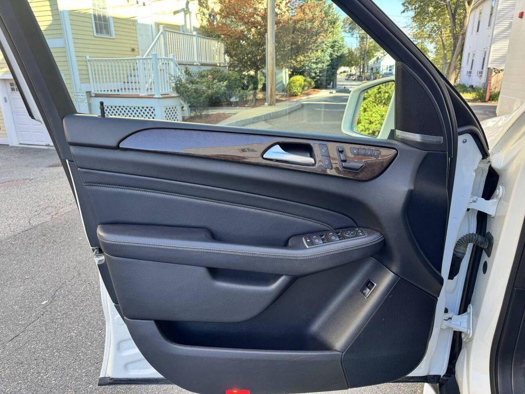 used 2013 Mercedes-Benz M-Class car, priced at $11,795