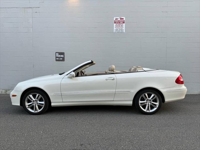 used 2008 Mercedes-Benz CLK-Class car, priced at $9,995