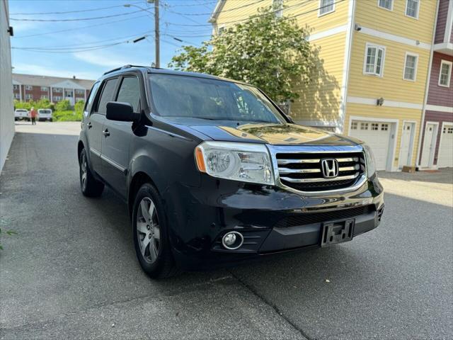 used 2013 Honda Pilot car, priced at $9,000