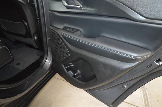 used 2024 Jeep Grand Cherokee car, priced at $39,997