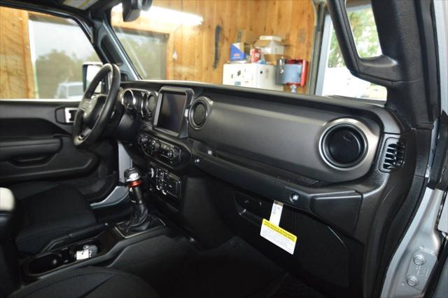 used 2022 Jeep Gladiator car, priced at $37,497