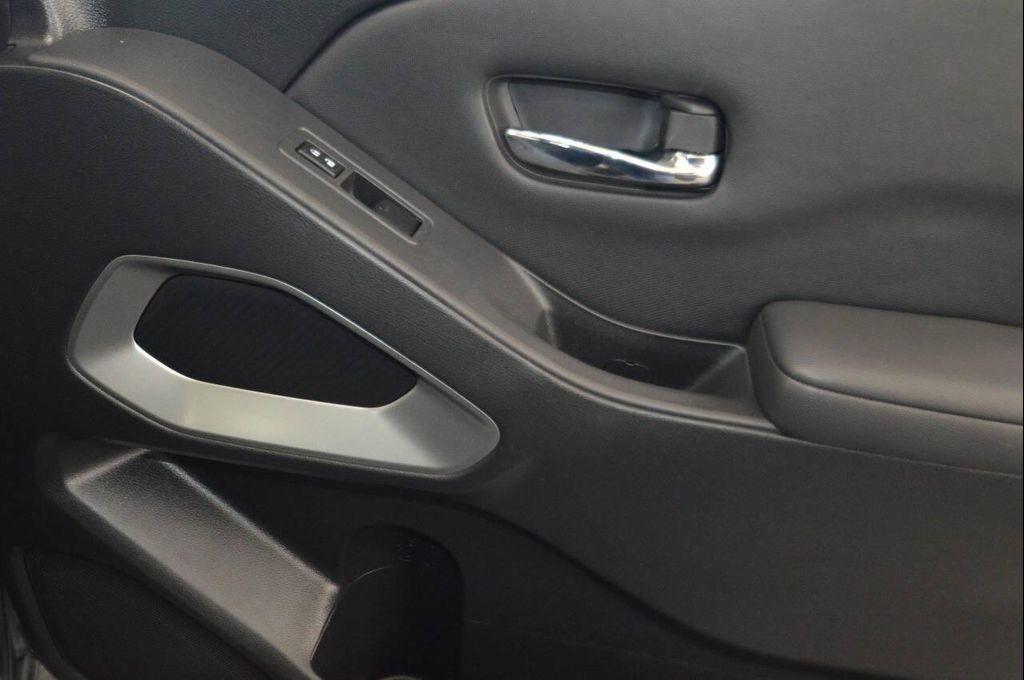 used 2023 Nissan Frontier car, priced at $33,997