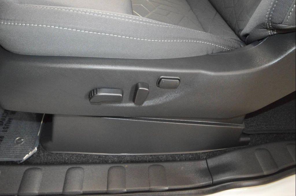 used 2025 Nissan Frontier car, priced at $31,997