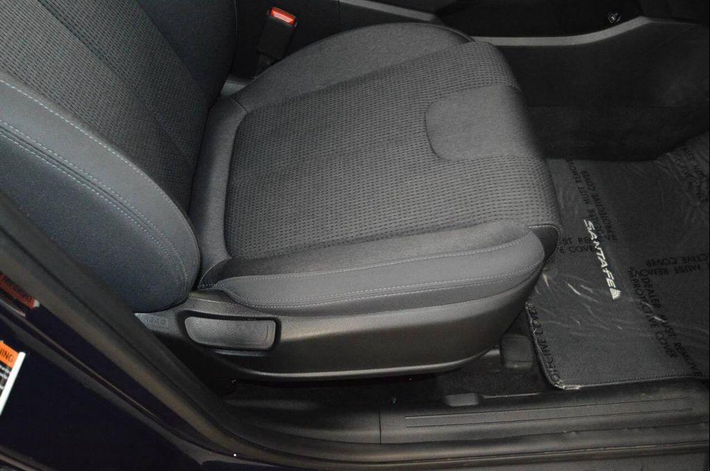 used 2022 Hyundai Santa Fe car, priced at $24,997