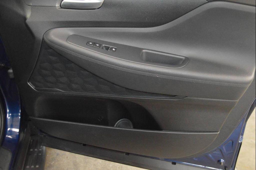 used 2022 Hyundai Santa Fe car, priced at $24,997