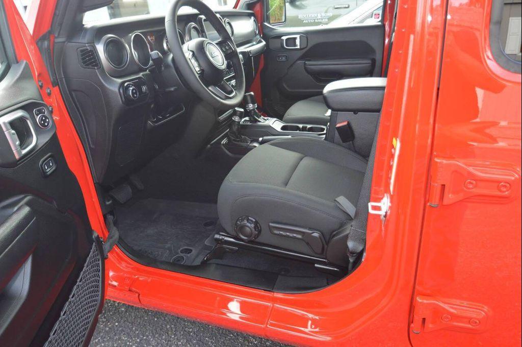 used 2023 Jeep Gladiator car, priced at $37,997