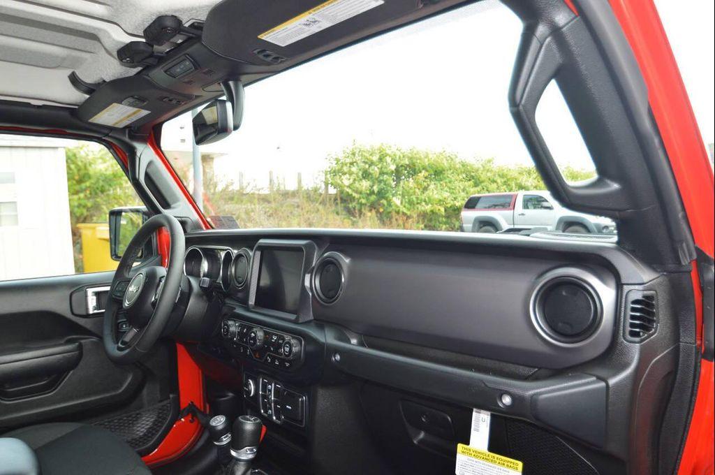 used 2023 Jeep Gladiator car, priced at $37,997
