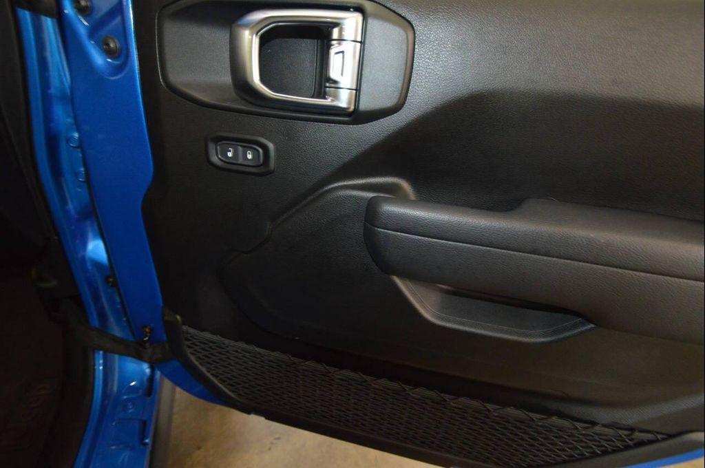 used 2025 Jeep Wrangler car, priced at $37,997
