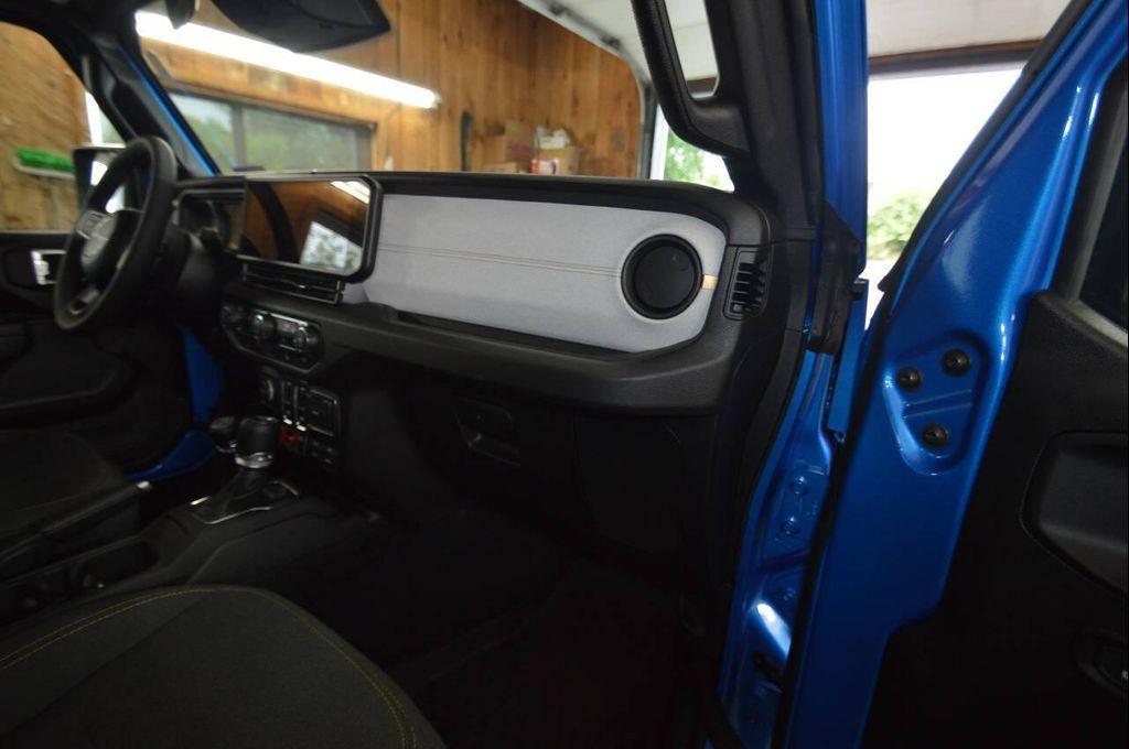 used 2025 Jeep Wrangler car, priced at $37,997