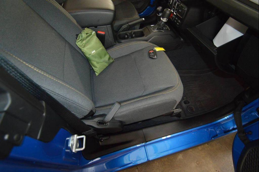 used 2025 Jeep Wrangler car, priced at $37,997