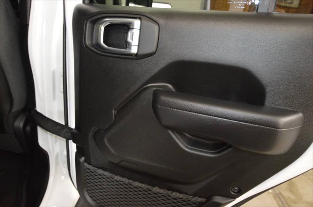 used 2024 Jeep Gladiator car, priced at $43,997