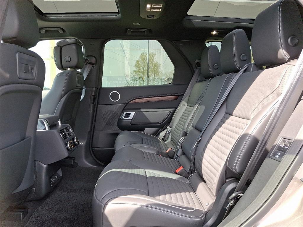 used 2024 Land Rover Discovery car, priced at $71,950